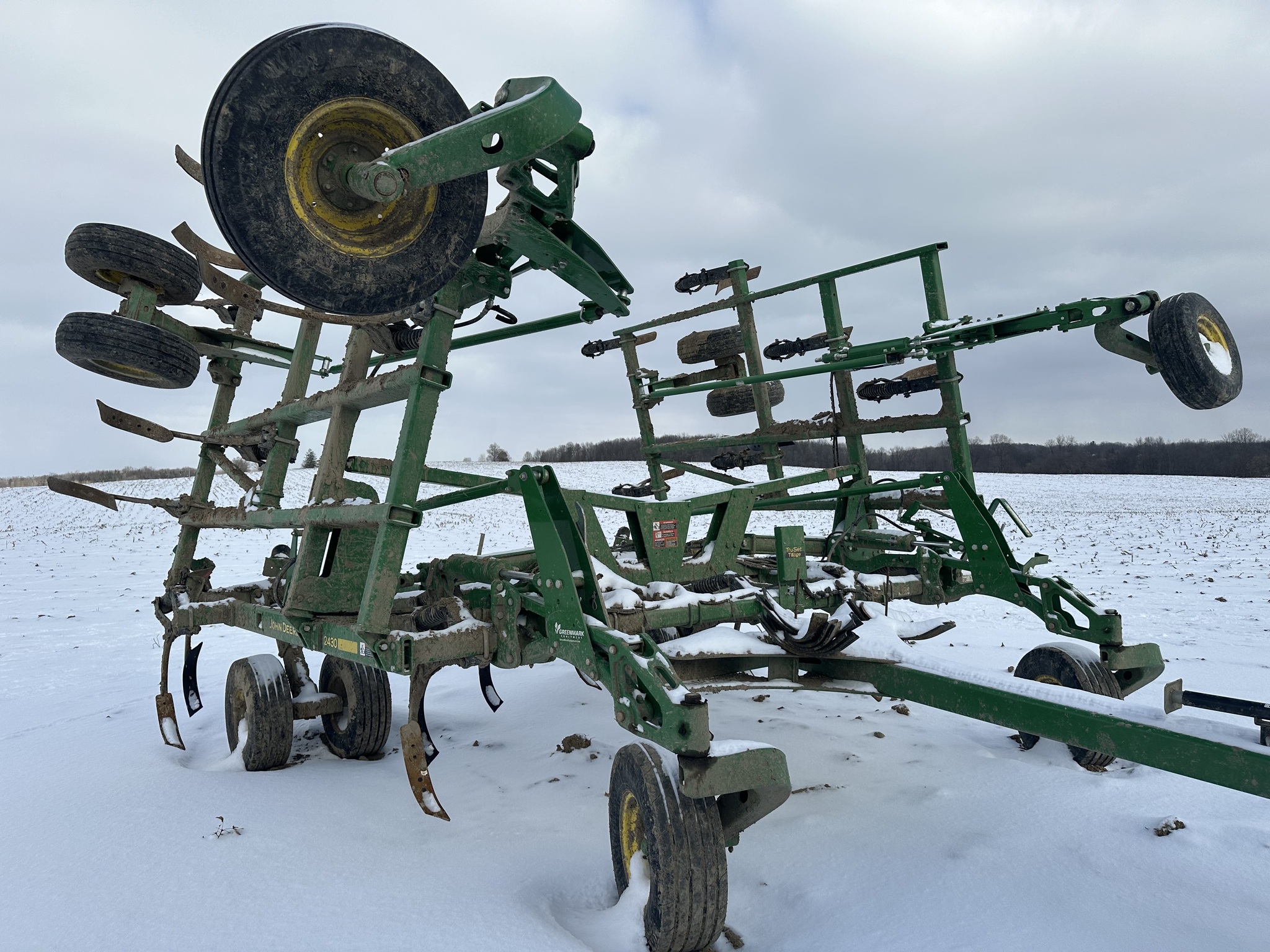 2023 John Deere 2430 Image 2
