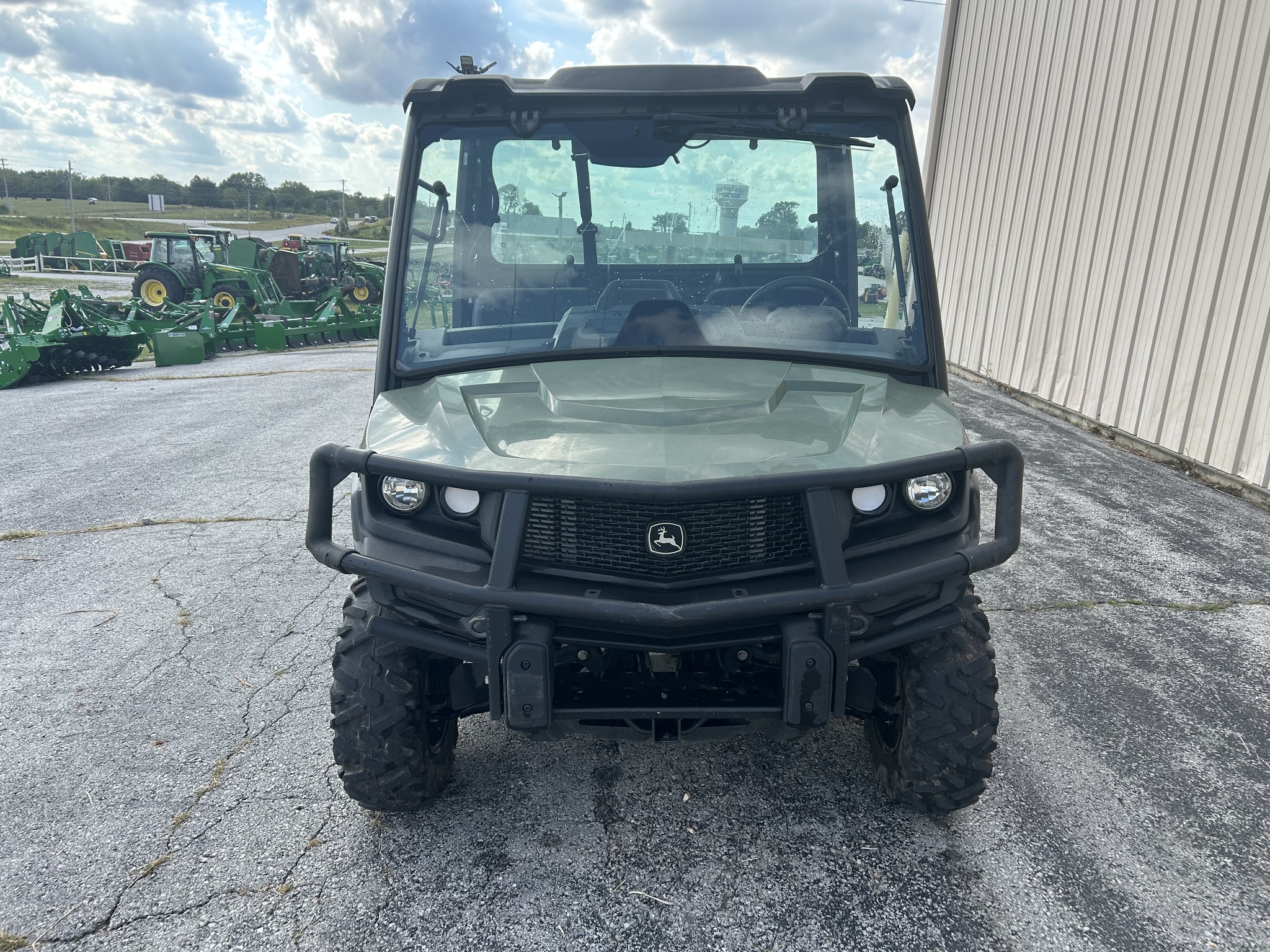  2022 John Deere XUV 835M at Heritage Tractor in Rogersville, MO