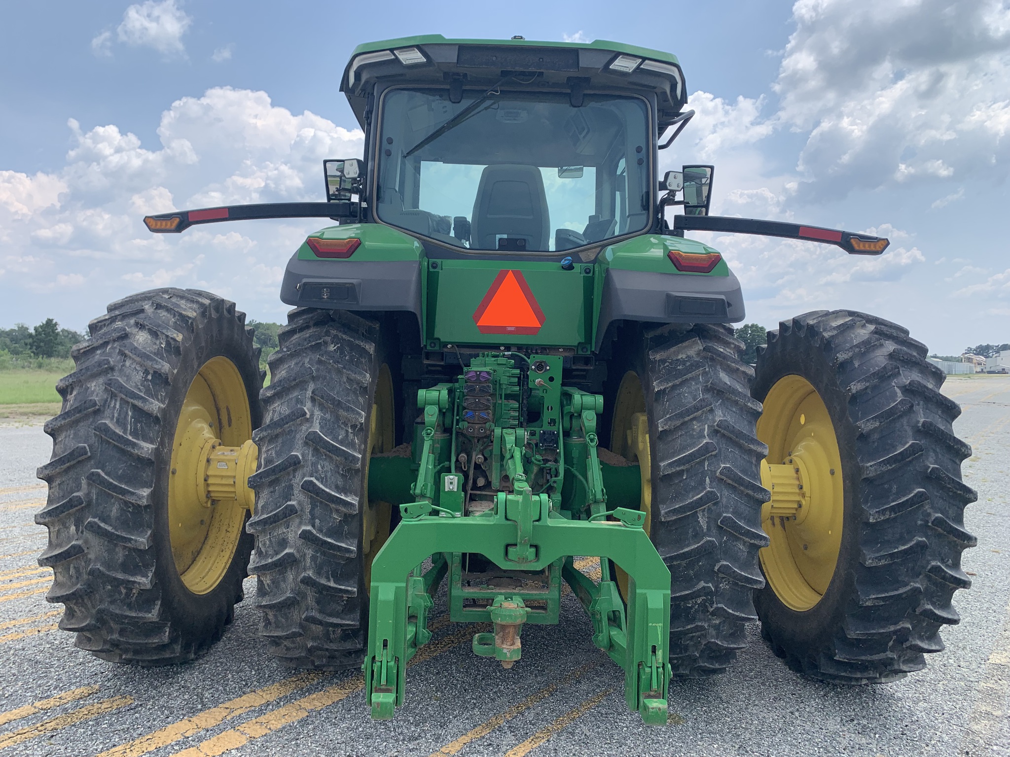 2023 John Deere 8R 370 Image 5