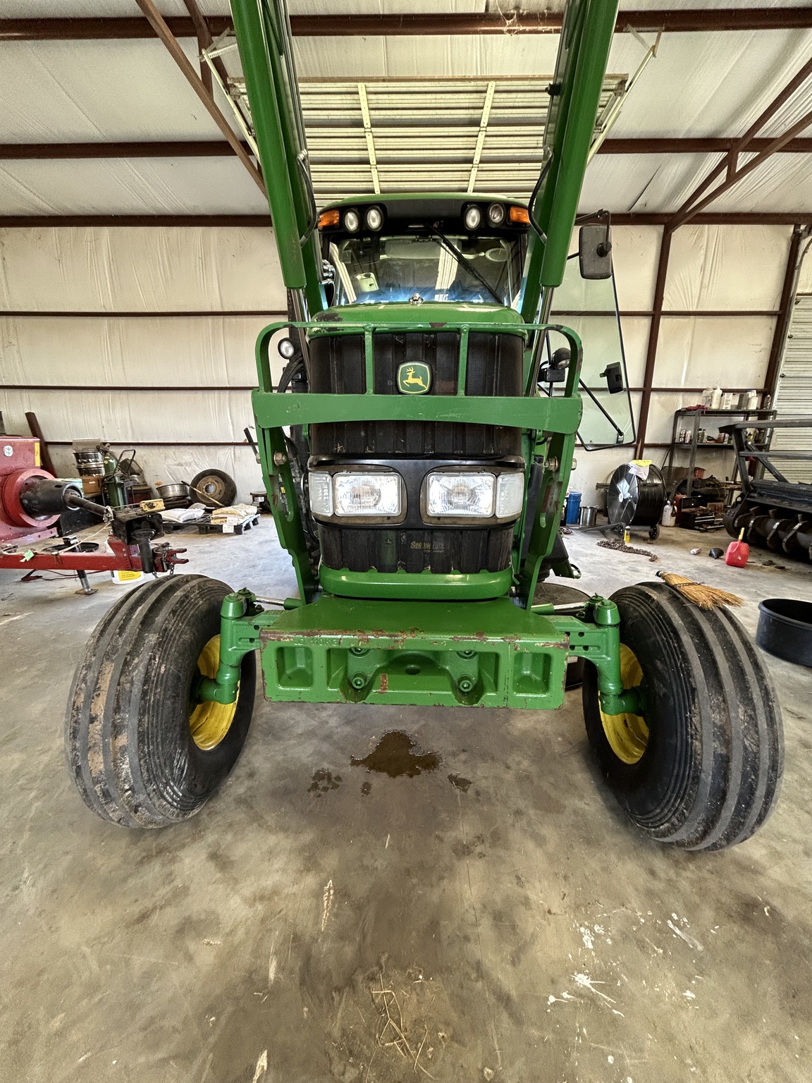 2007 John Deere 7220 Image 4