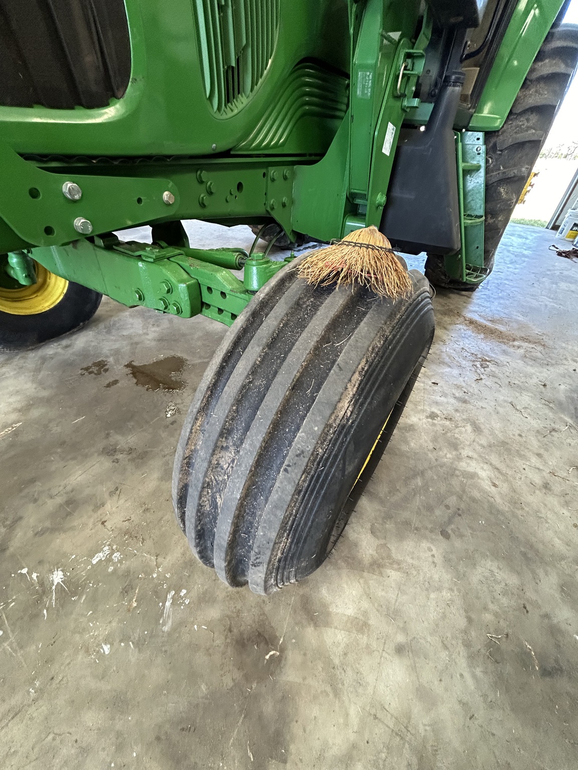 2007 John Deere 7220 Image 22