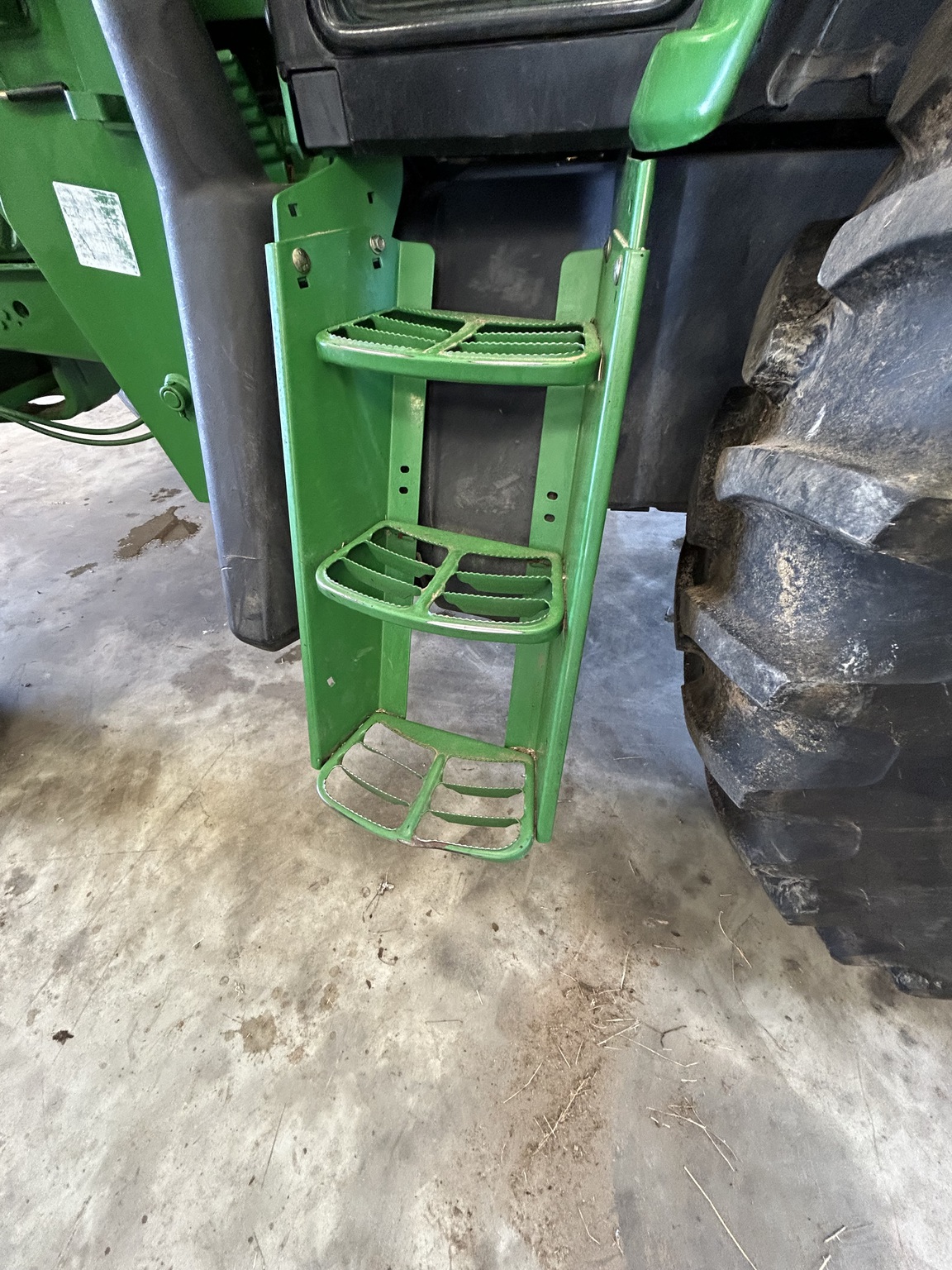 2007 John Deere 7220 Image 25