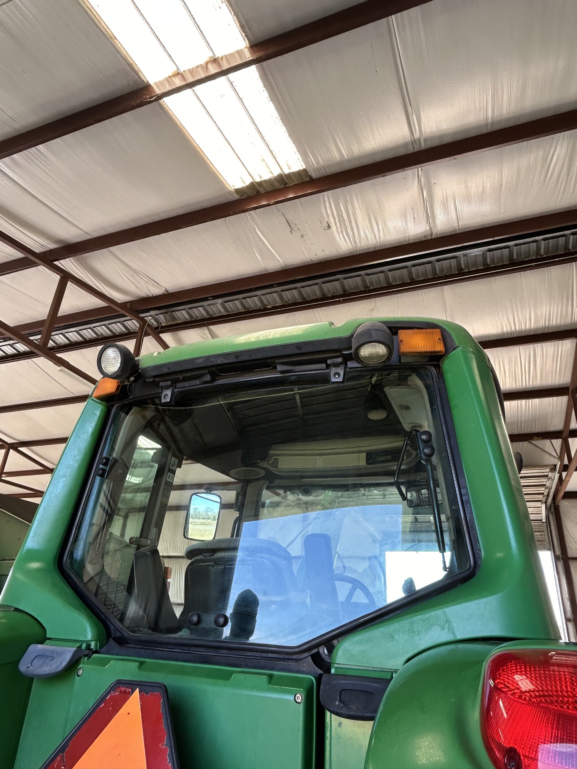 2007 John Deere 7220 Image 24