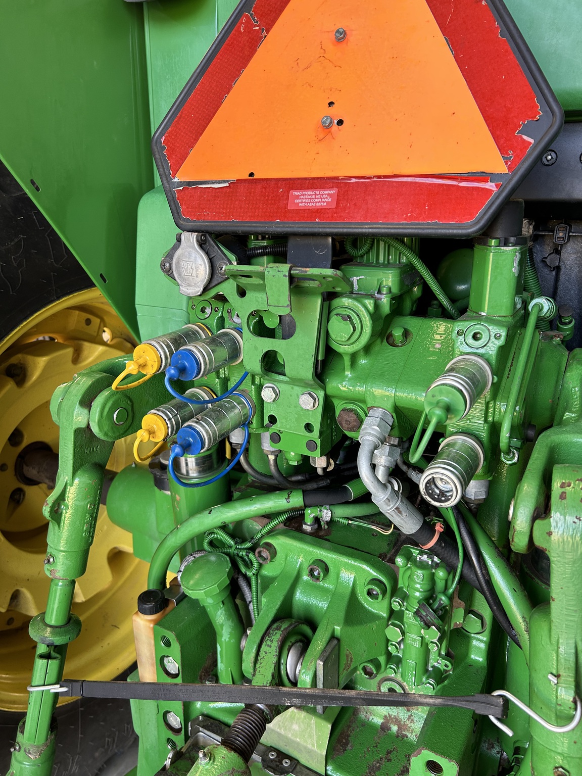 2007 John Deere 7220 Image 26