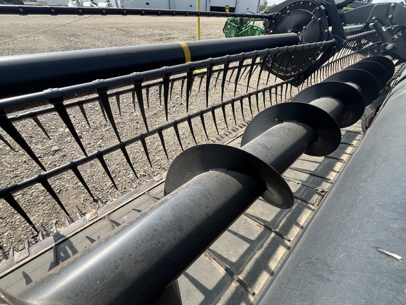 Used 2012 MacDon FD70-45 Combine Platforms at Horizon Ag & Turf in Lloydminster, AB - Photo4