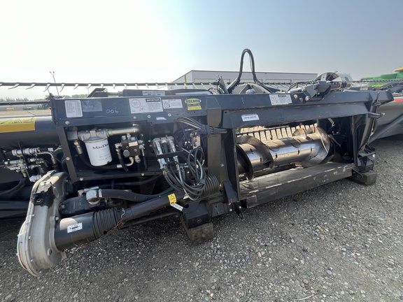 Used 2012 MacDon FD70-45 Combine Platforms at Horizon Ag & Turf in Lloydminster, AB - Photo12