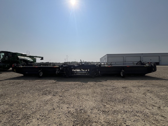 Used 2012 MacDon FD70-45 Combine Platforms at Horizon Ag & Turf in Lloydminster, AB - Photo14