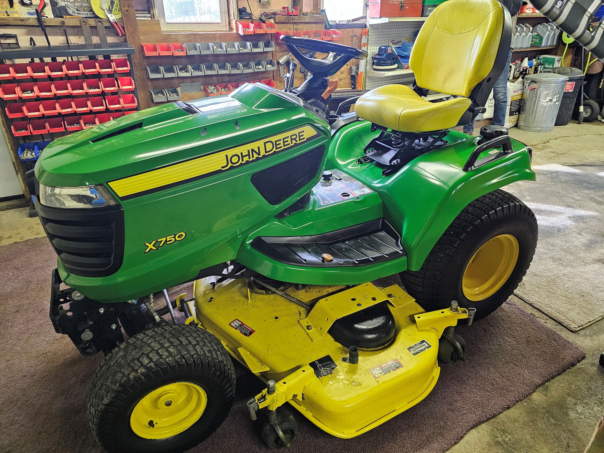  2017 John Deere X750 at Heritage Tractor in Freeport, IL