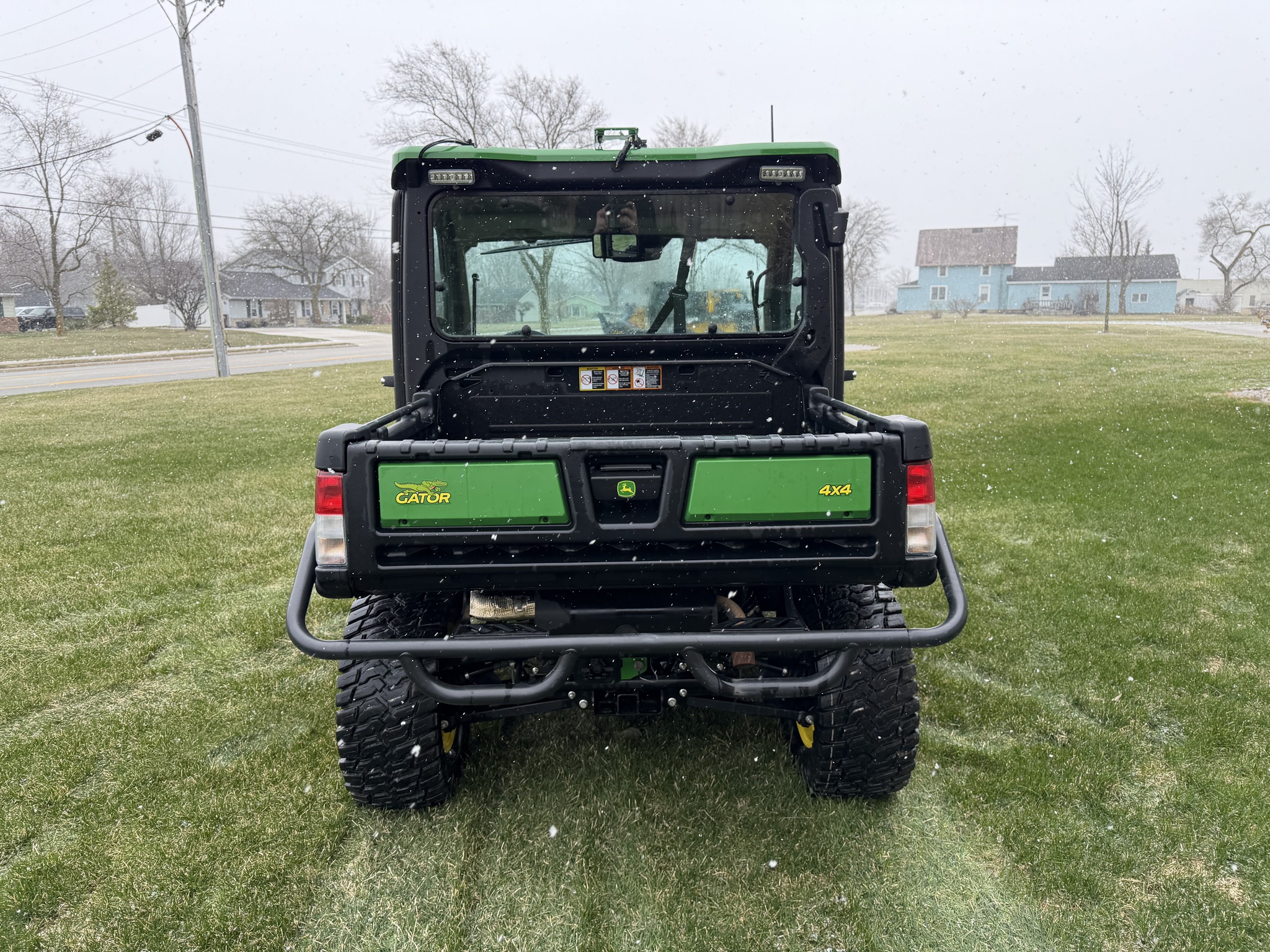 2024 John Deere XUV 835R Image 6
