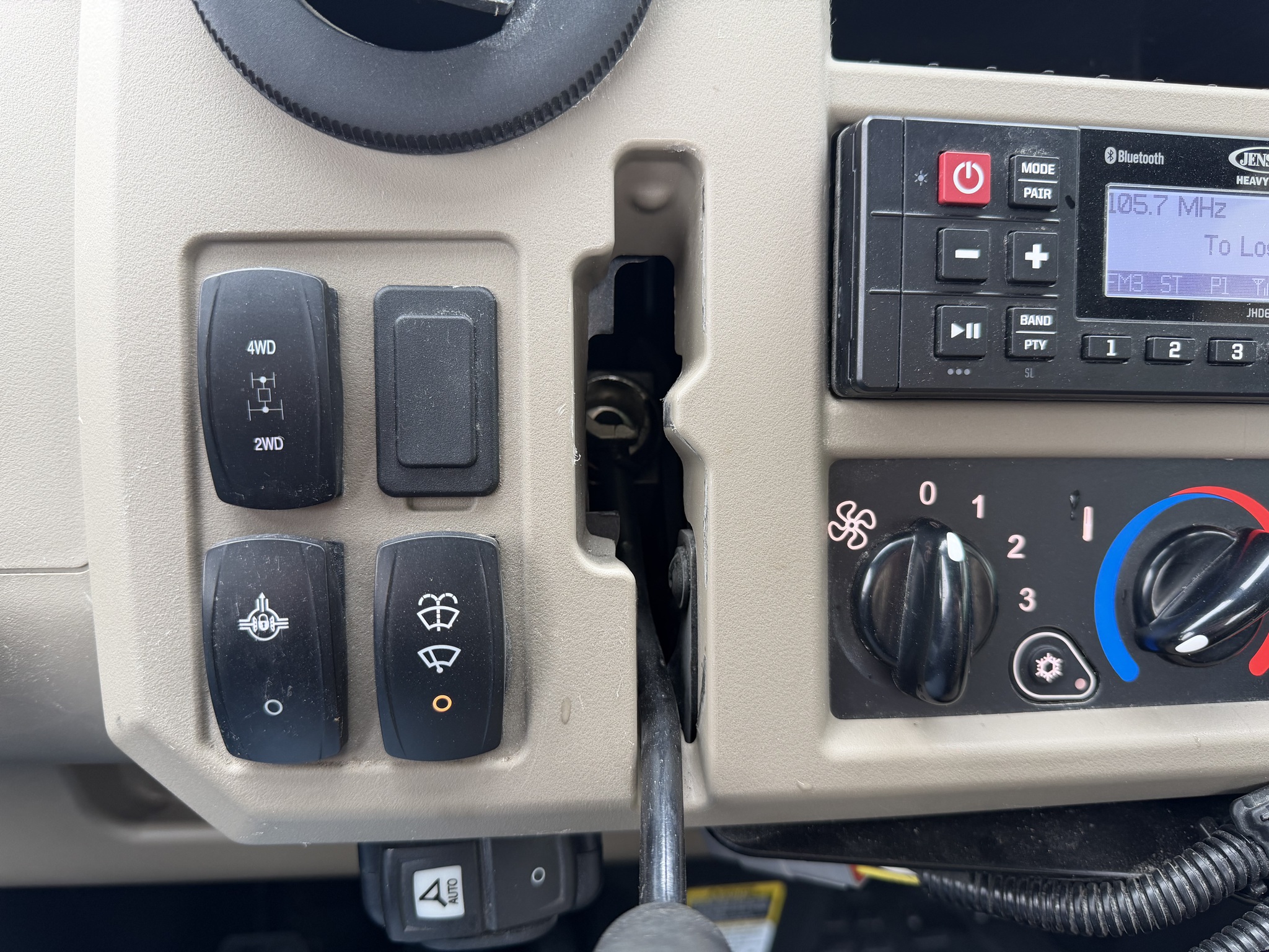 2024 John Deere XUV 835R Image 16