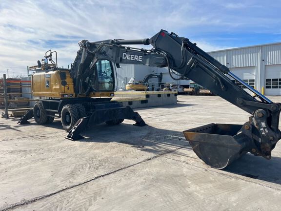 2022 John Deere 190G W