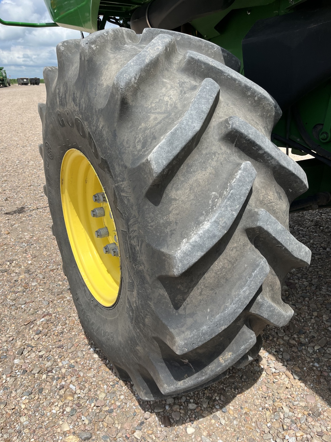 2021 John Deere S780 Image 16