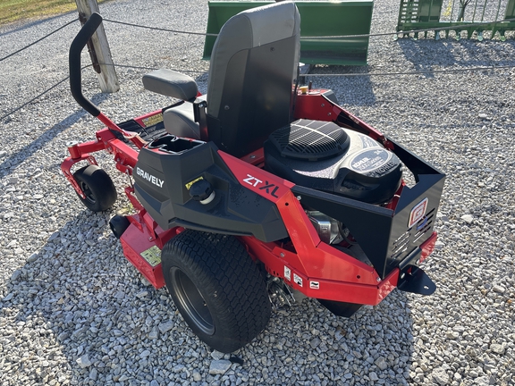 Used 2023 Gravely ZTXL42 Zero Turn Mowers at Koenig Equipment in Richmond, IN - Photo3