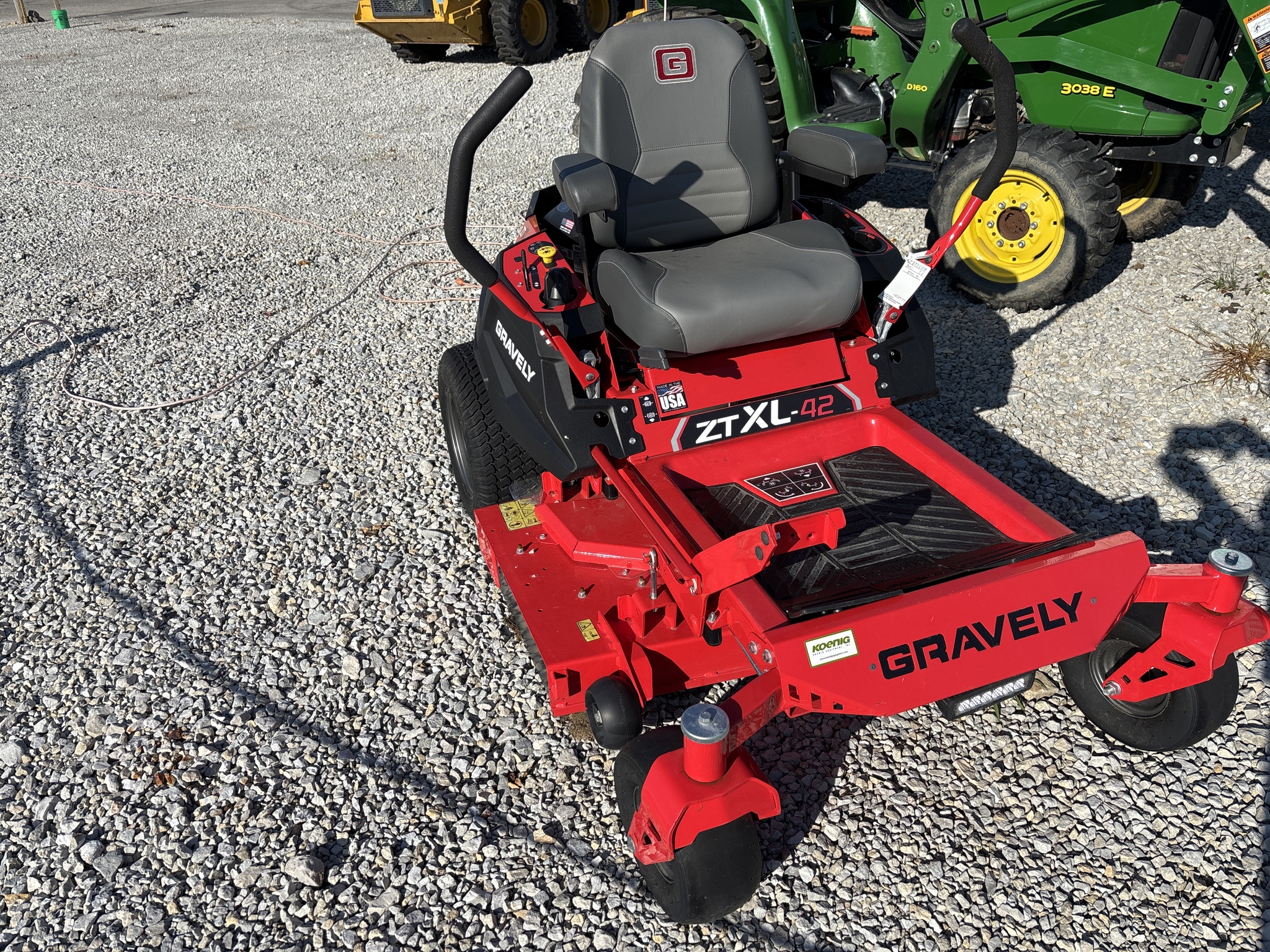 Used 2023 Gravely ZTXL42 Zero Turn Mowers at Koenig Equipment in Richmond, IN - PhotoXL7