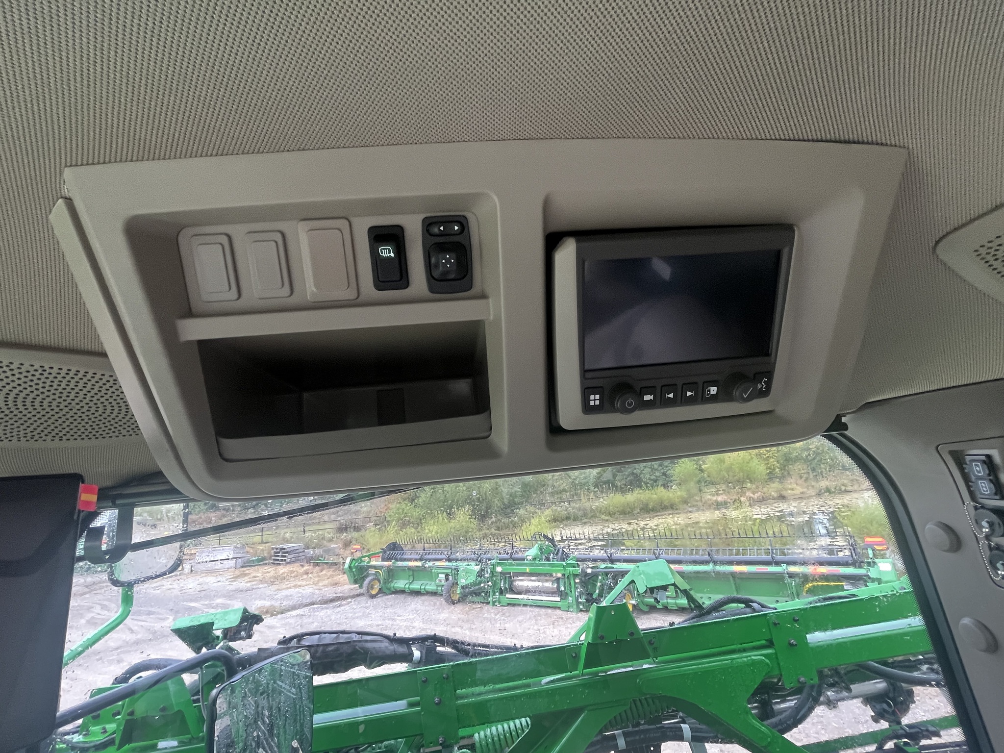  2025 John Deere 616R at Heritage Tractor in Pittsburg, KS
