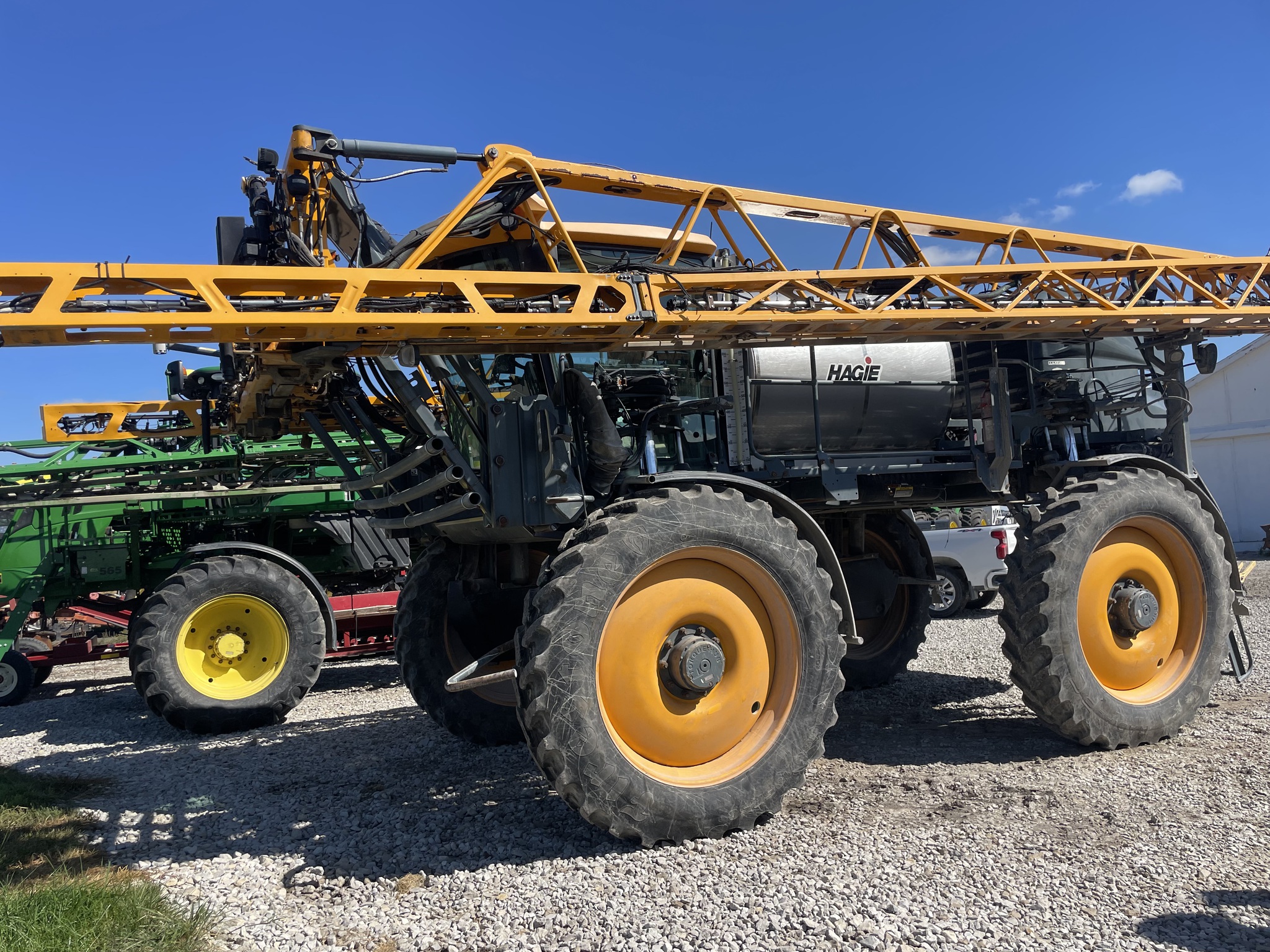 2020 Hagie STS12 Image 1