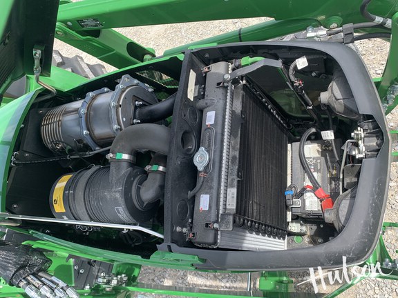 Photo of 2024 John Deere 4052M