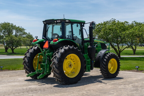 Used 2023 John Deere 6145M Row Crop Tractors at Koenig Equipment in Anna, OH - Photo4