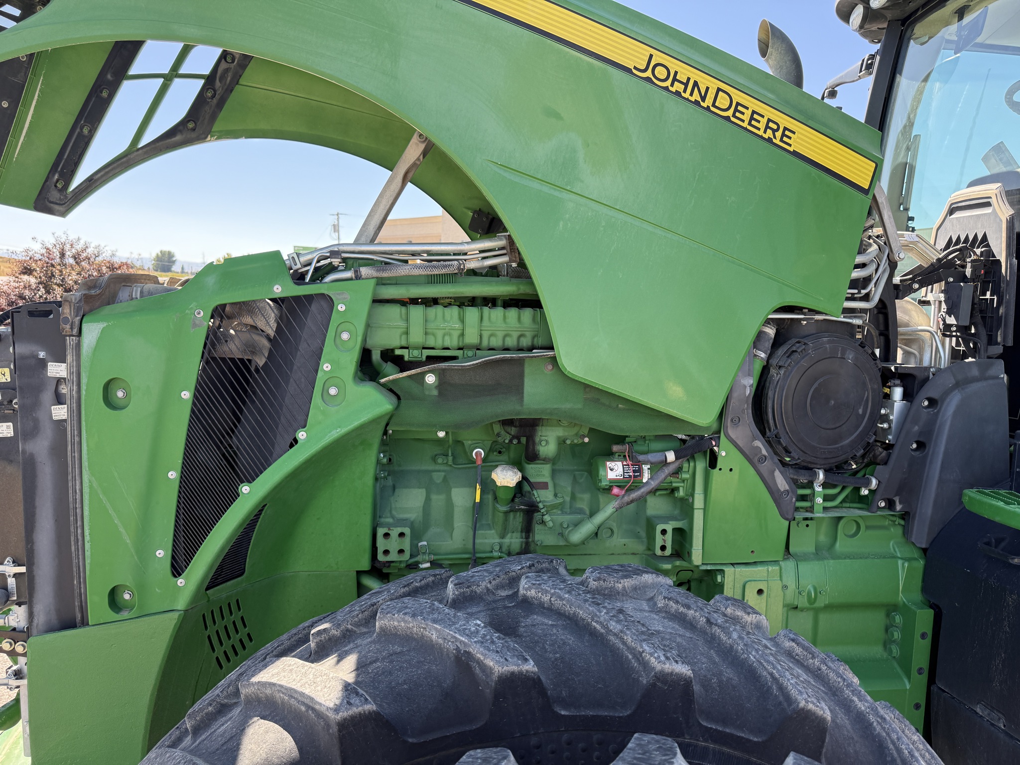 2016 John Deere 8270R Image 19