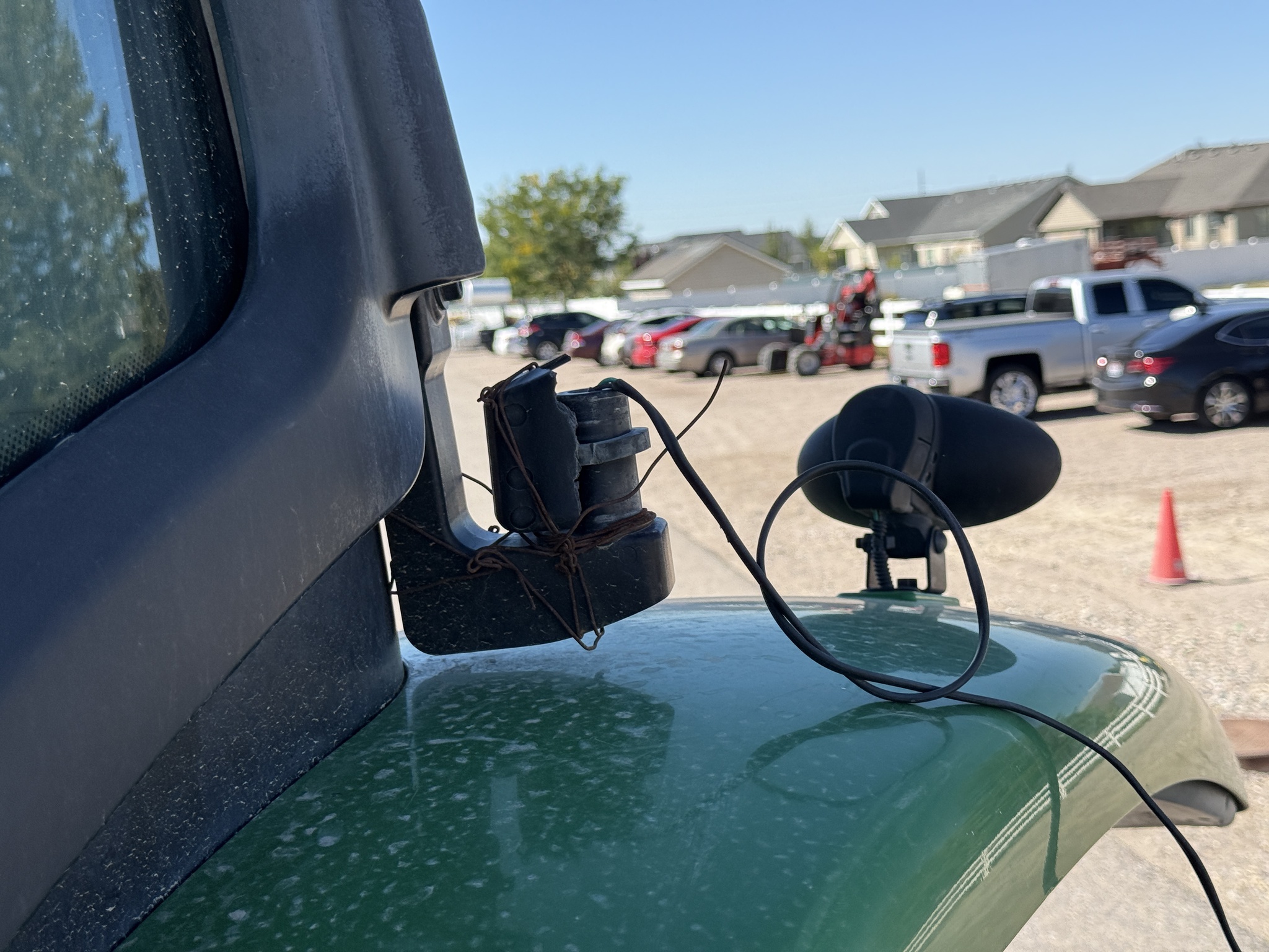 2016 John Deere 8270R Image 48