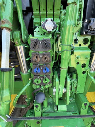 2024 John Deere 6R 130 (7th thumbnail)