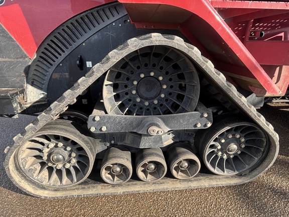 Used 2015 Case IH Steiger 540 Quadtrac Track Tractors at Horizon Ag & Turf in Vermilion, AB - Photo12
