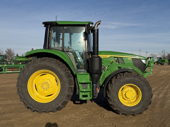 2025 John Deere 6M 140 - Photo2