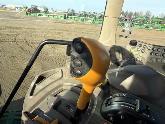 2025 John Deere 6M 140 - Photo30