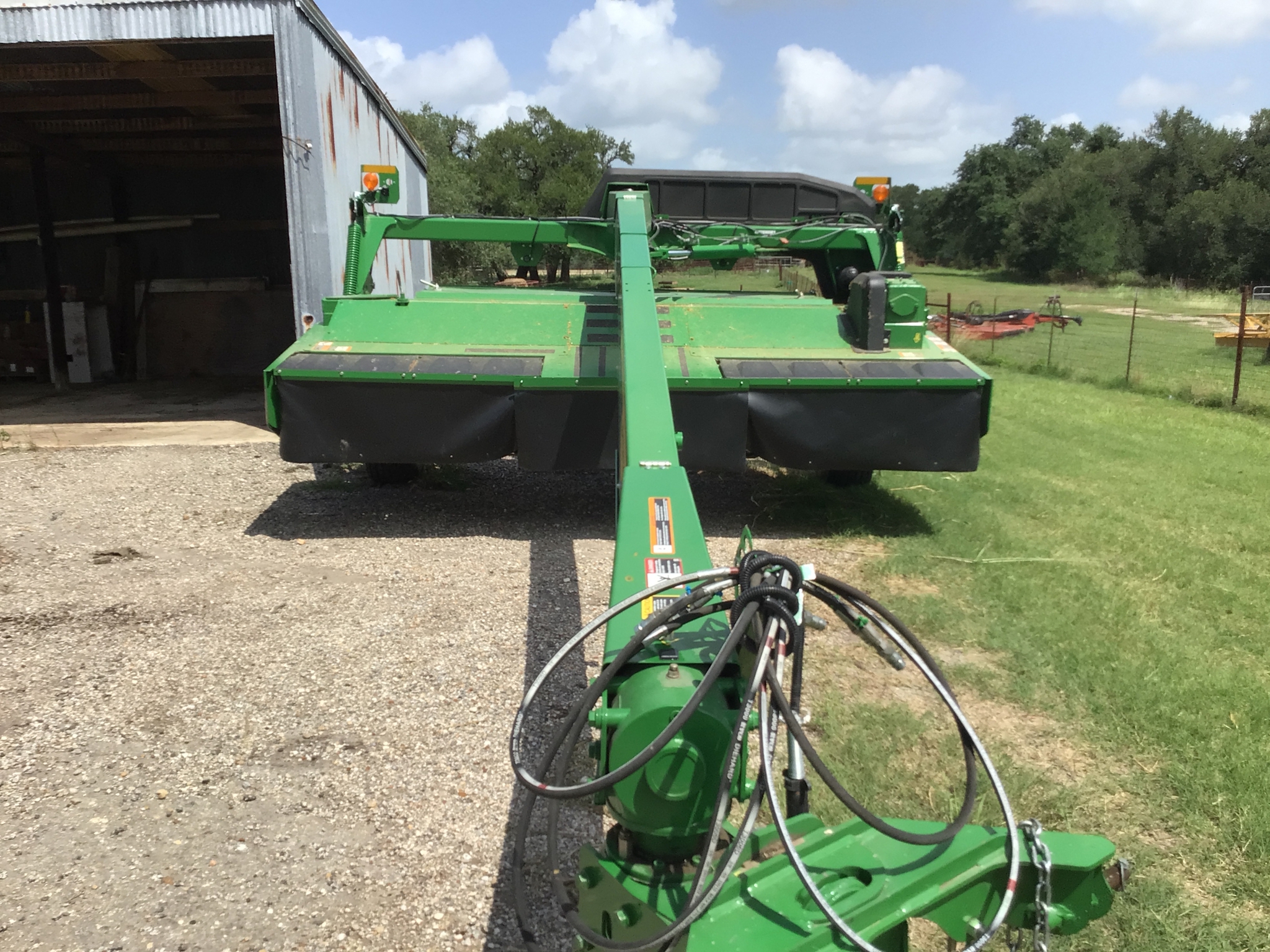 2023 John Deere C400 Image 3