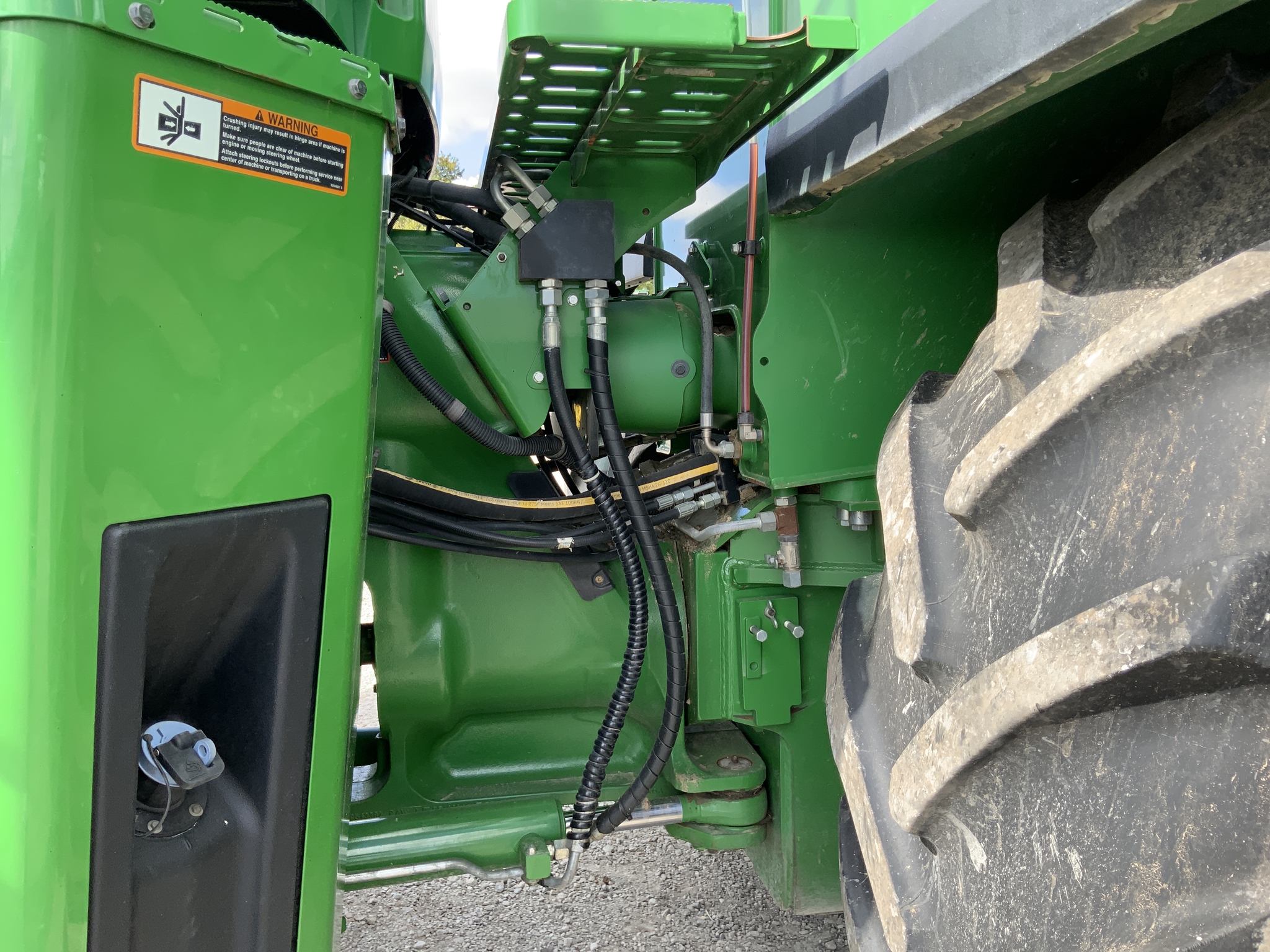 2015 John Deere 9420R Image 3