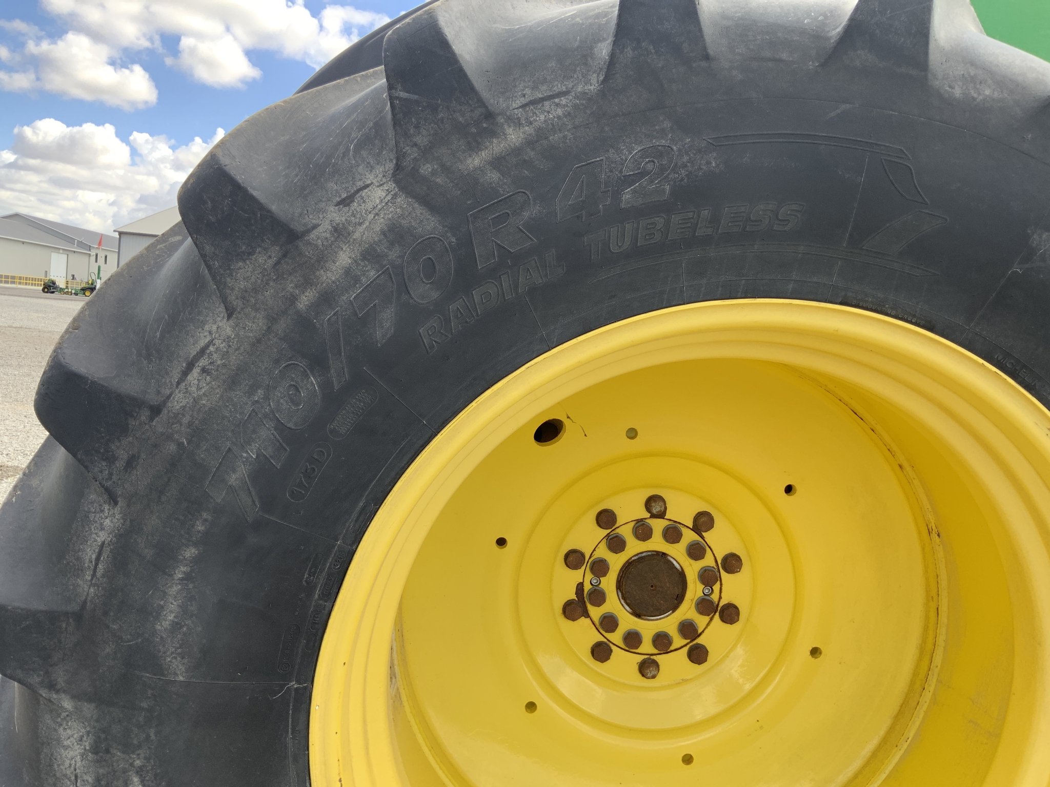 2015 John Deere 9420R Image 14