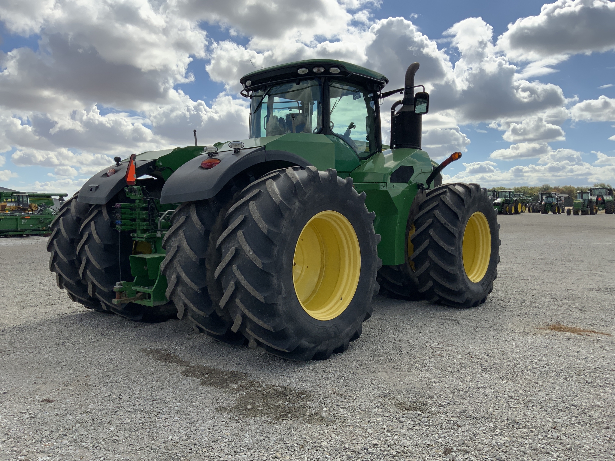 2015 John Deere 9420R Image 15