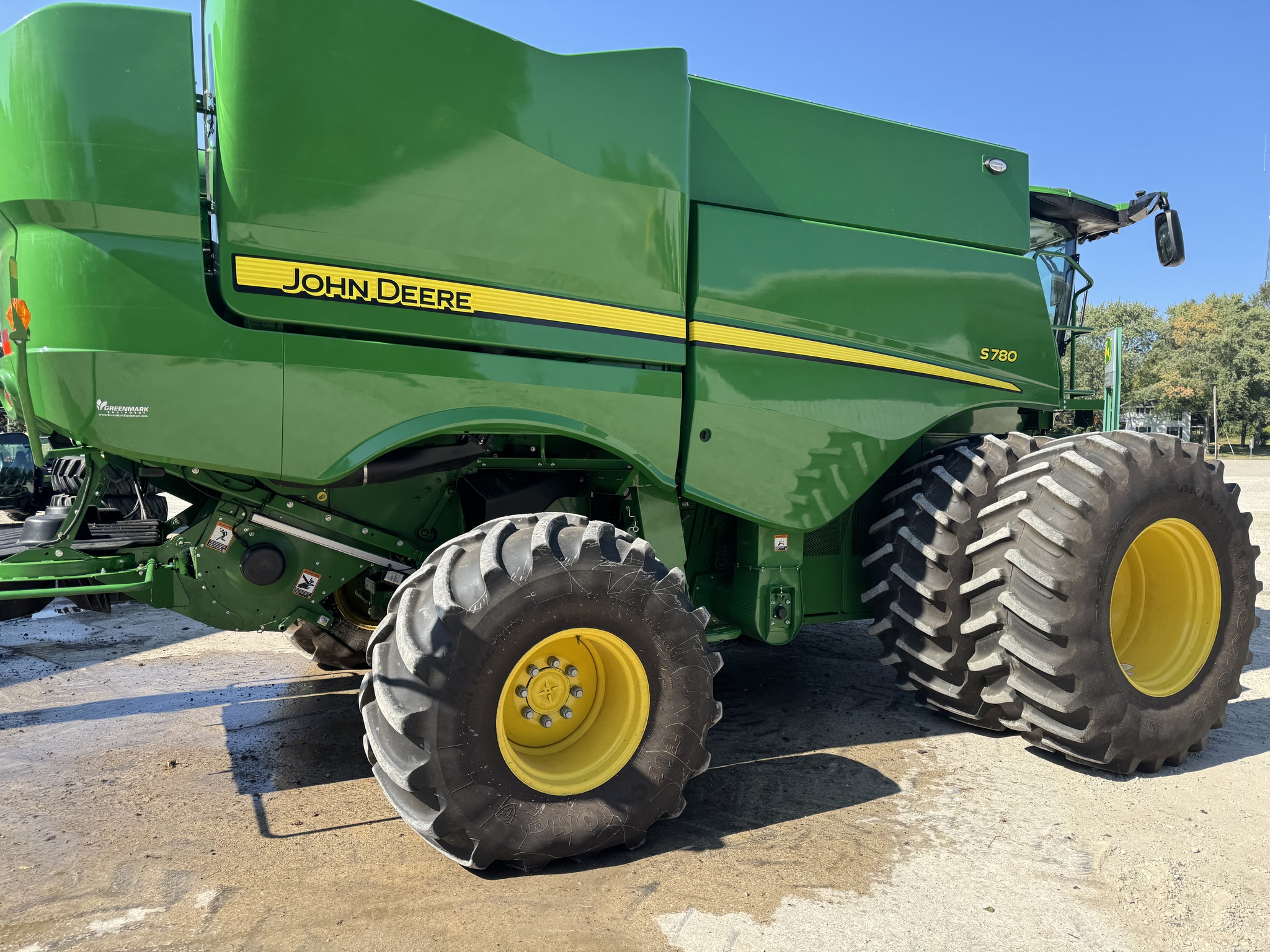 2023 John Deere S780 Image 5