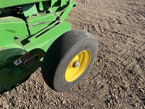 2023 John Deere 560M - Photo16