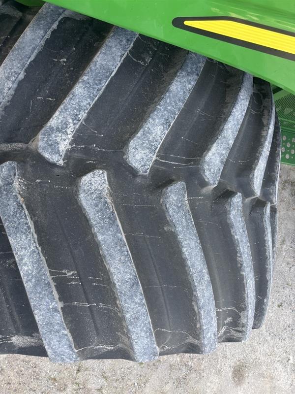 2015 John Deere S680 Image 7