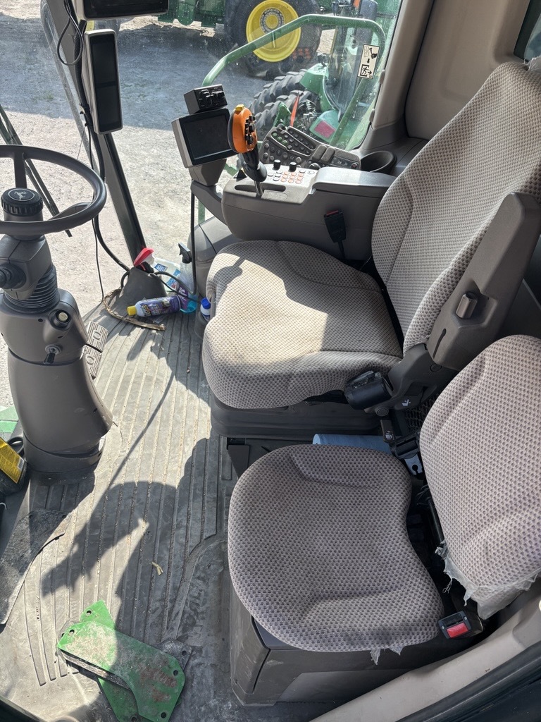 2015 John Deere S680 Image 10