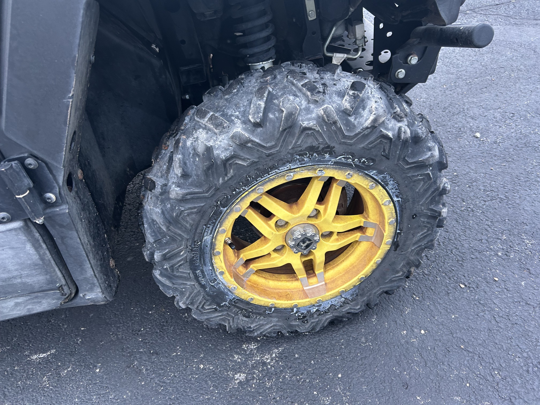  2018 John Deere XUV 865R at Heritage Tractor in Anderson, MO