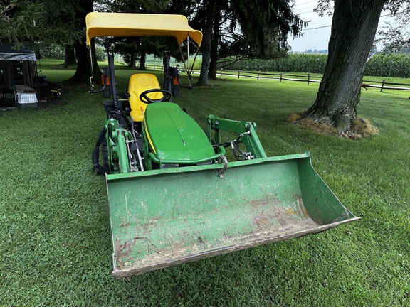 Photo of 2014 John Deere 1025R