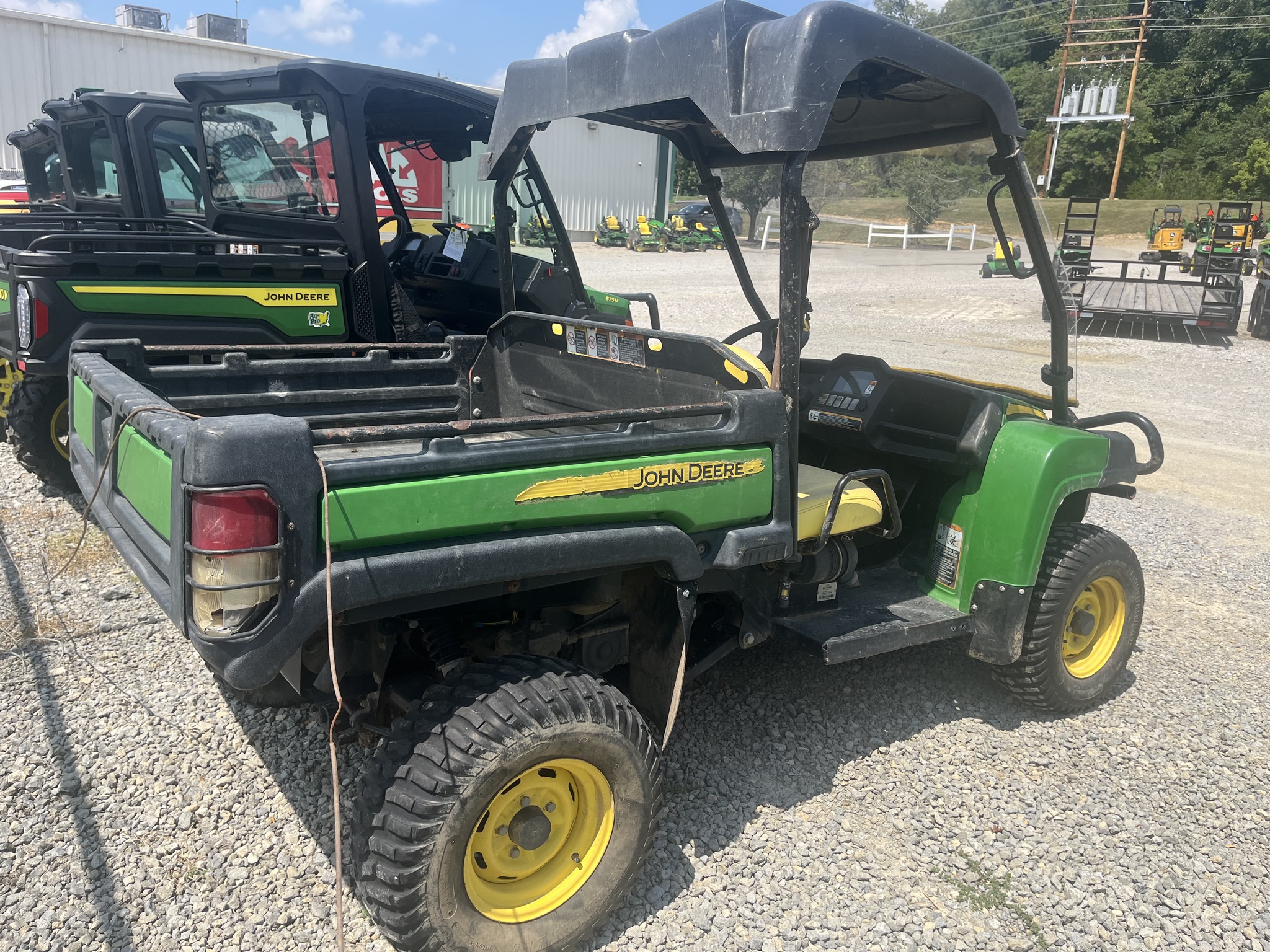 2015 John Deere XUV 855D GREEN Image 2