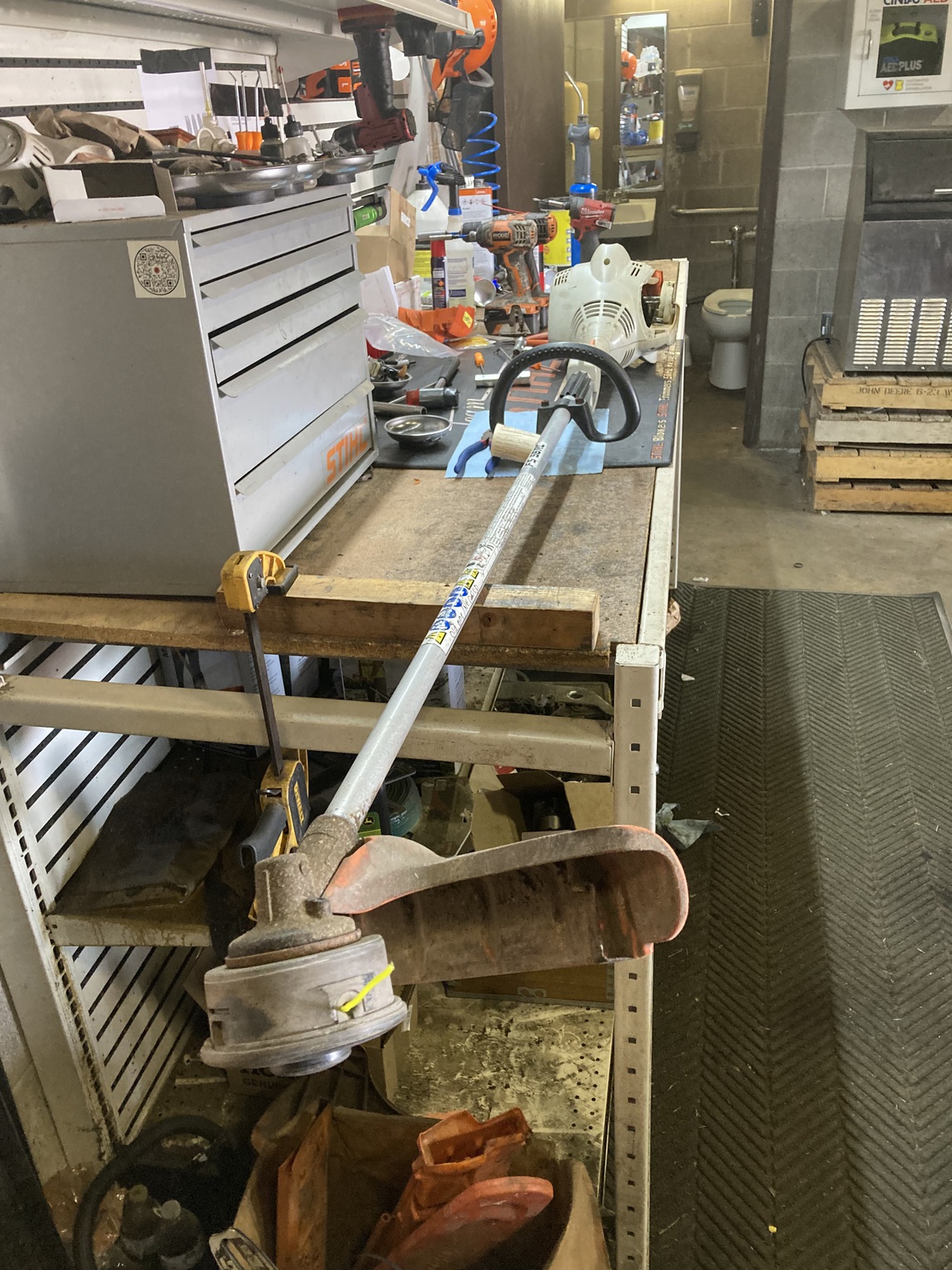 Stihl FS56RC Image 2