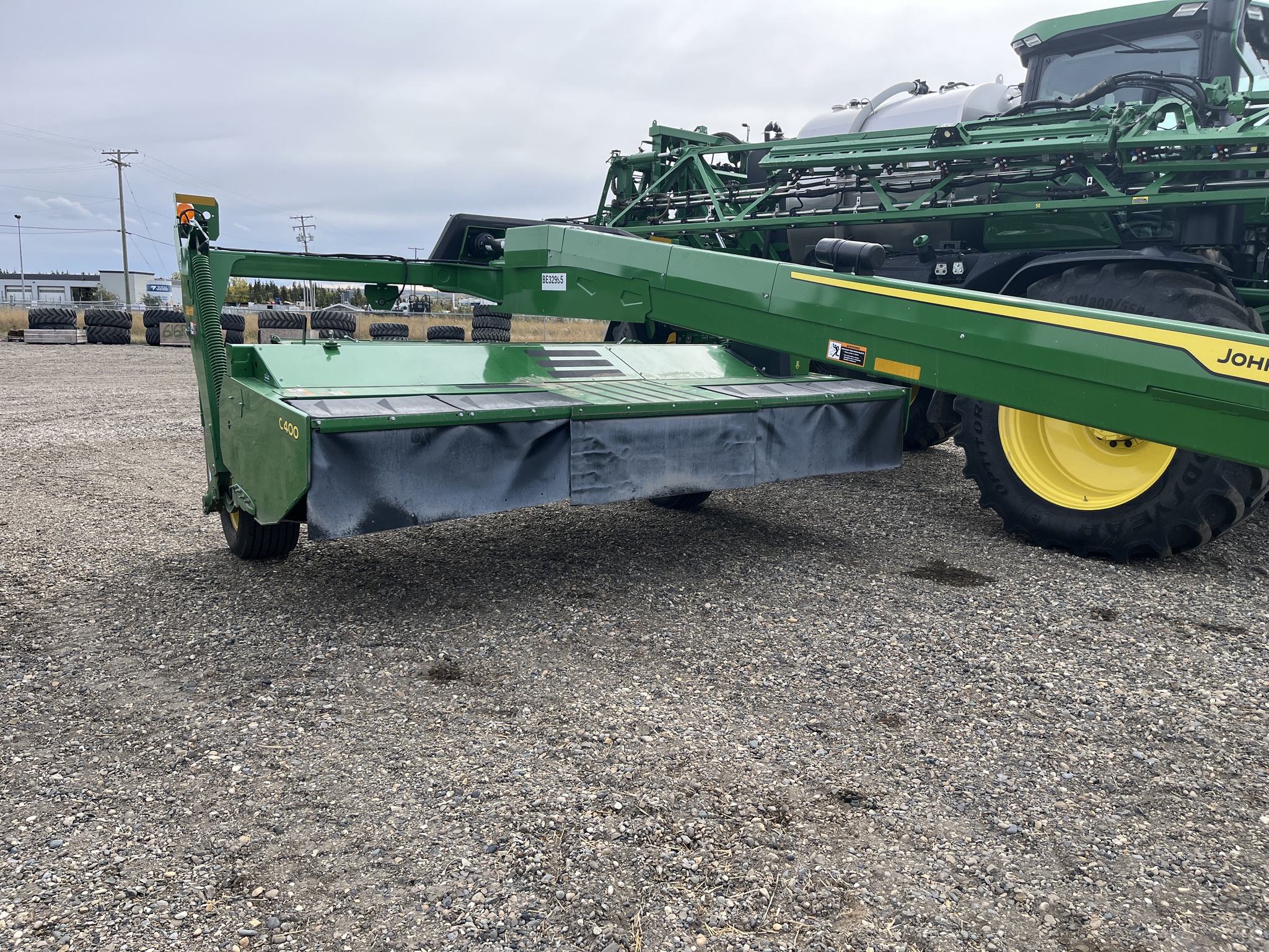 2024 John Deere C400 Image 2