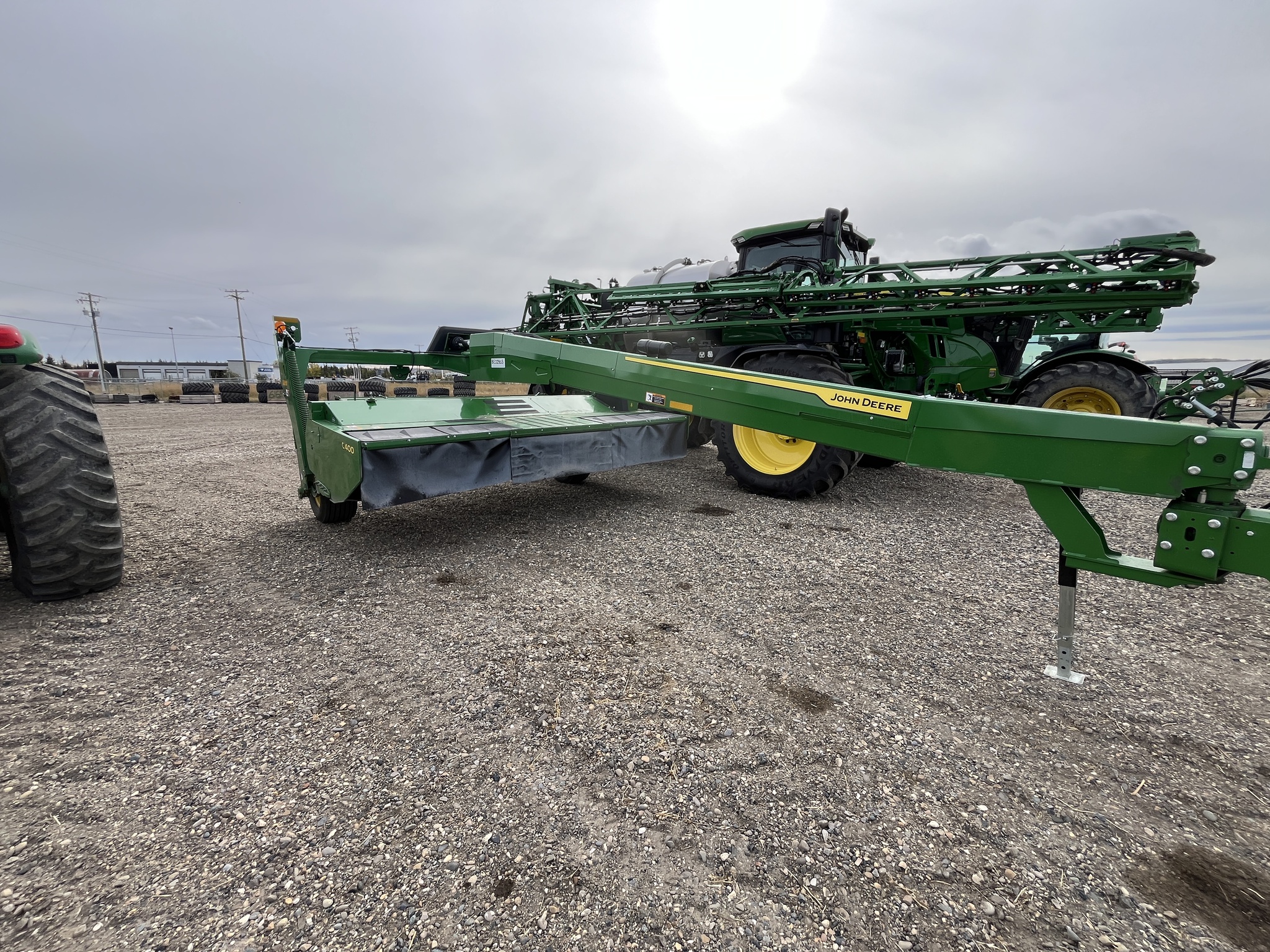 2024 John Deere C400 Image 3