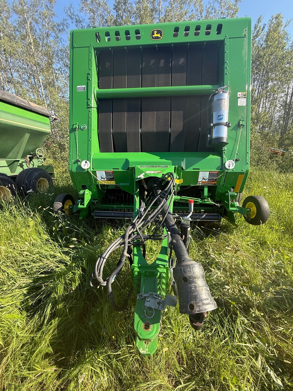 2023 John Deere 560M Image 3
