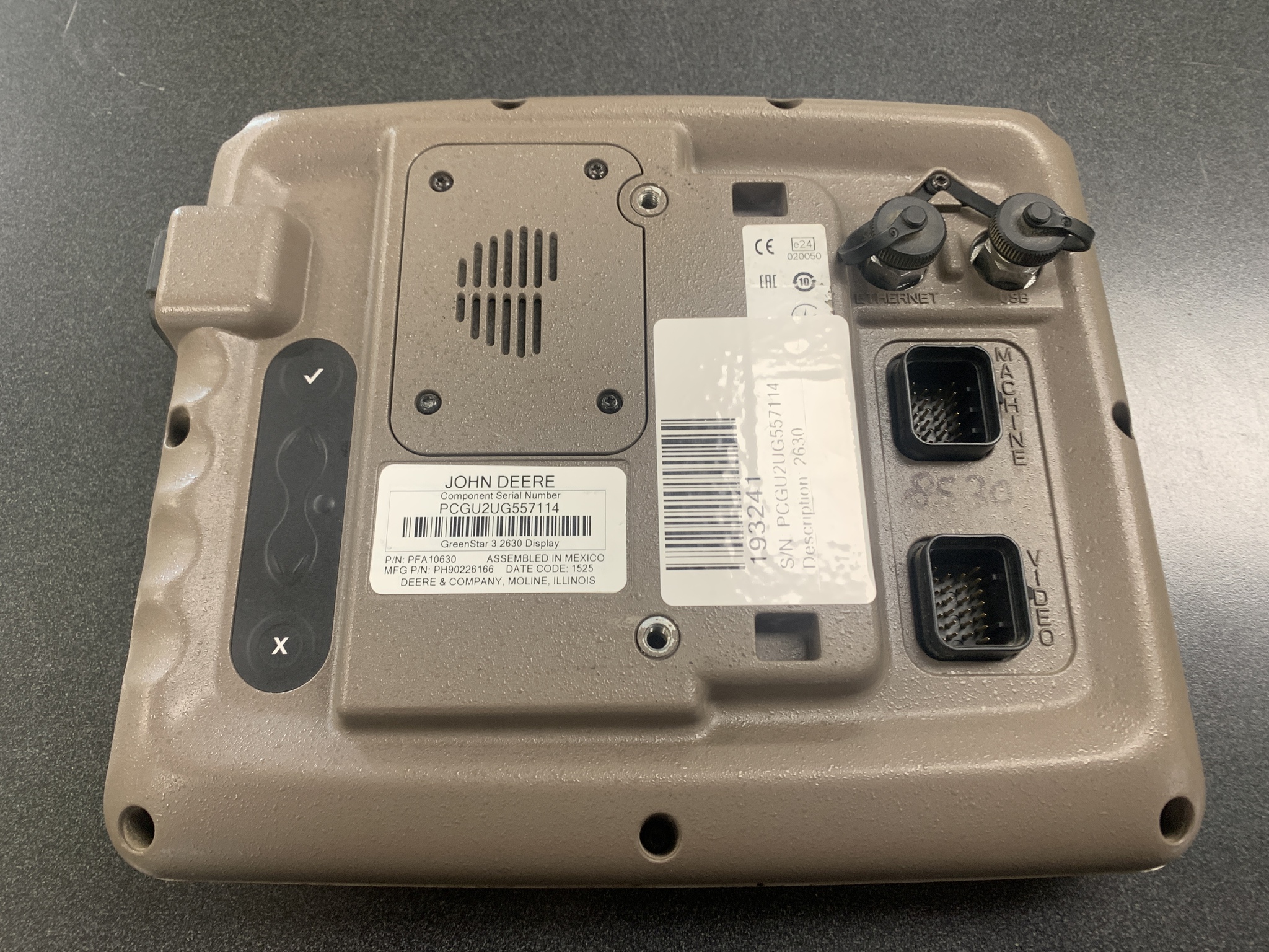 2015 John Deere 2630 Image 2