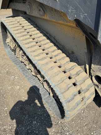 Photo of 2023 John Deere 333G