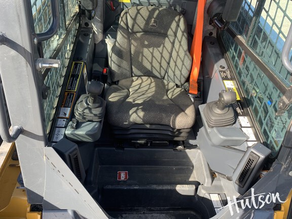 Photo of 2023 John Deere 333G