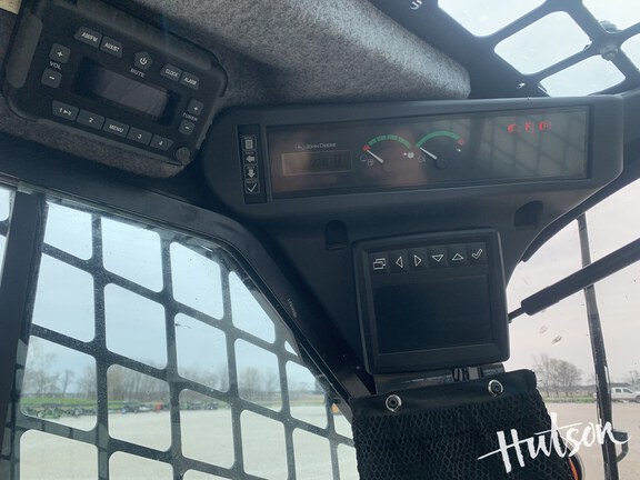 Photo of 2023 John Deere 333G