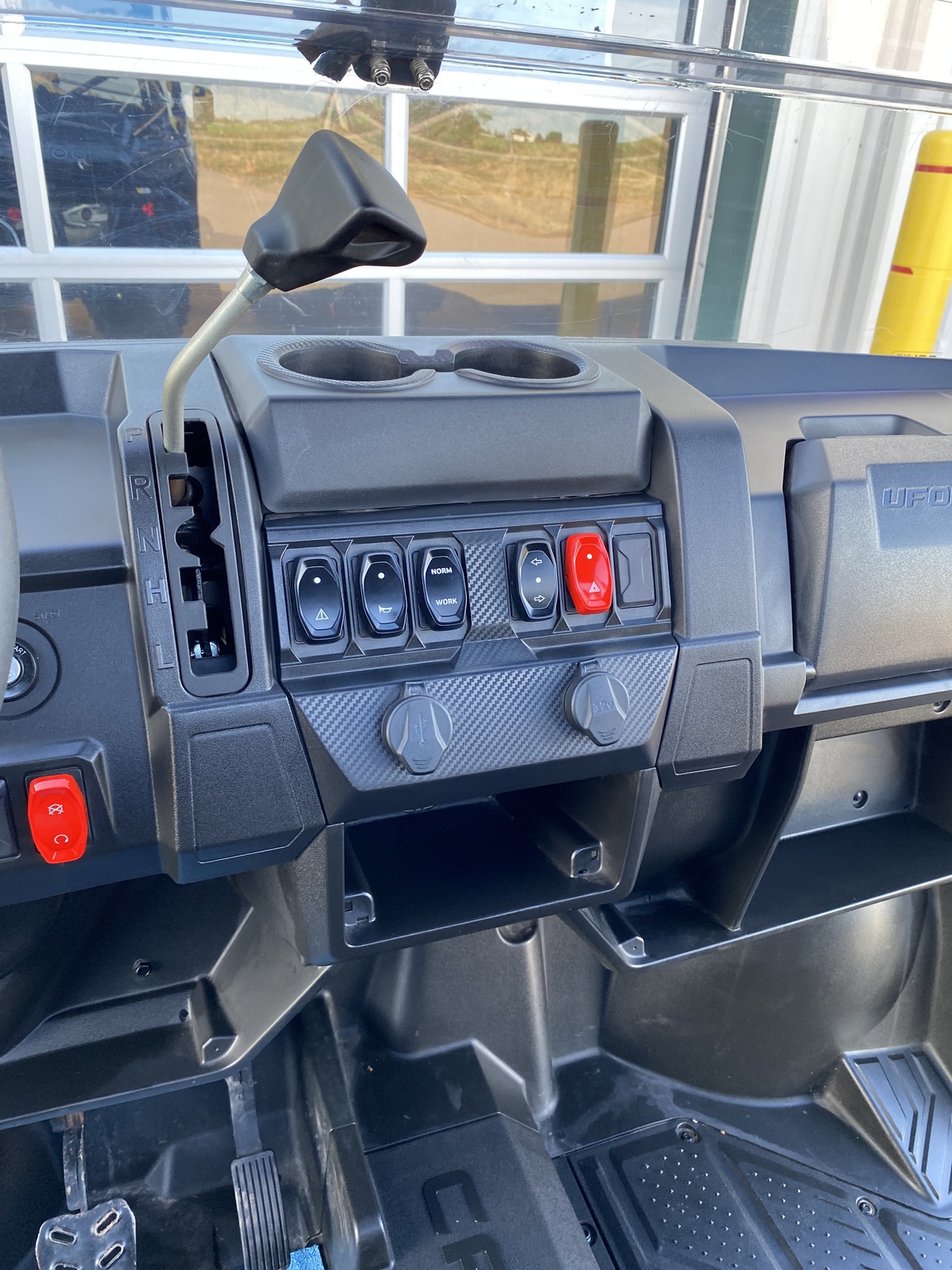 2022 CFMOTO Uforce 600 Image 7