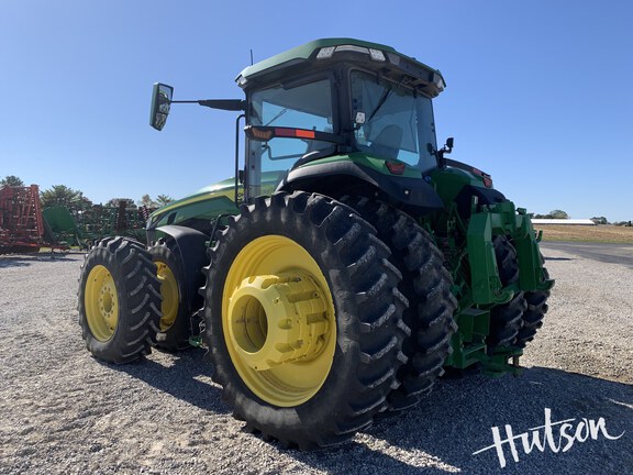 Photo of 2020 John Deere 8R 410