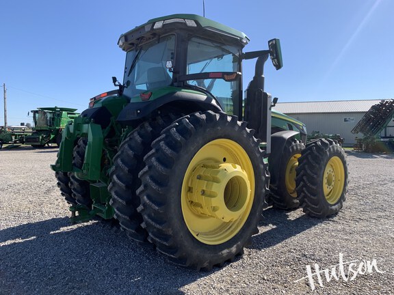 Photo of 2020 John Deere 8R 410